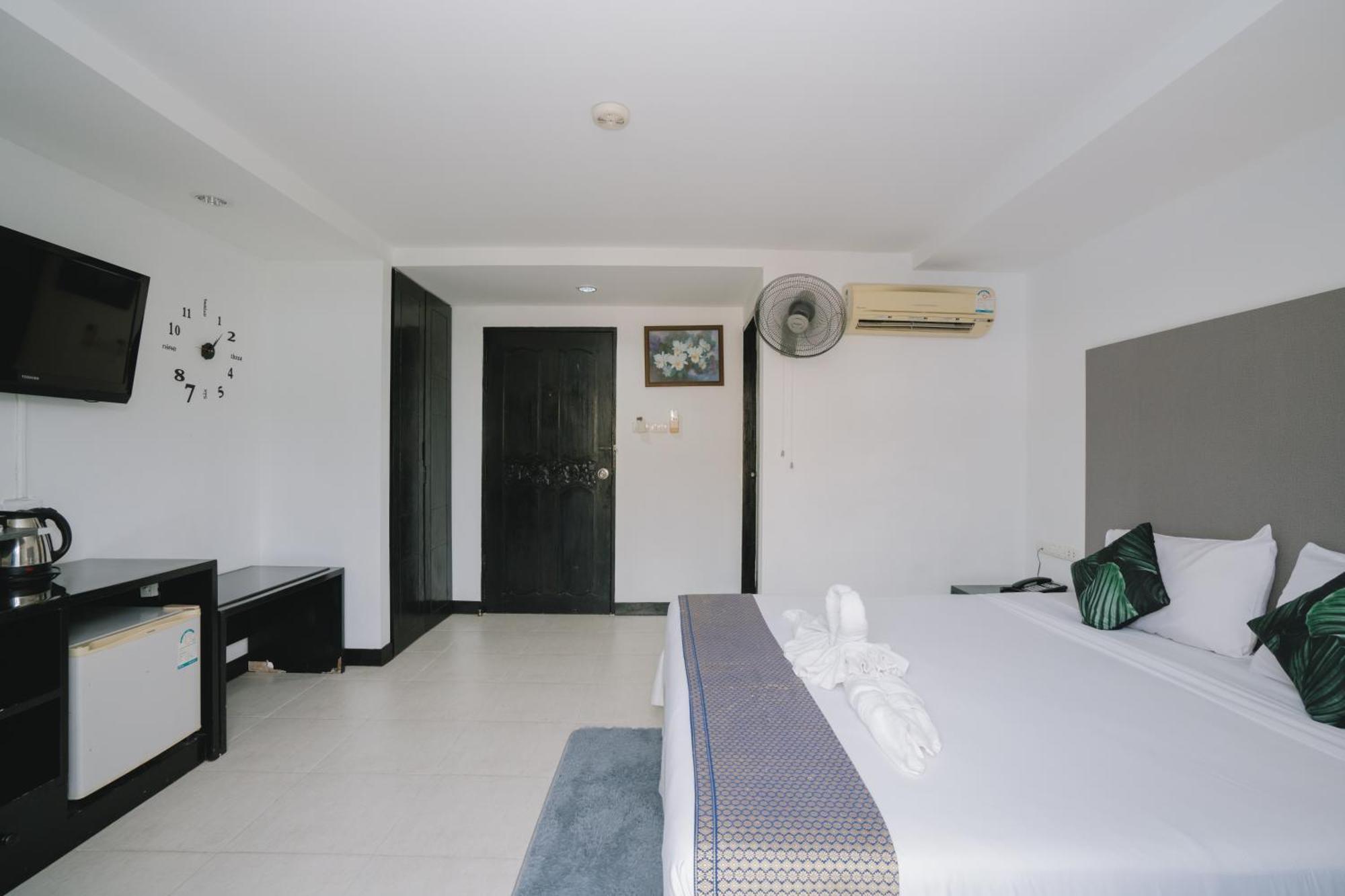 Noble House Hotel Patong
