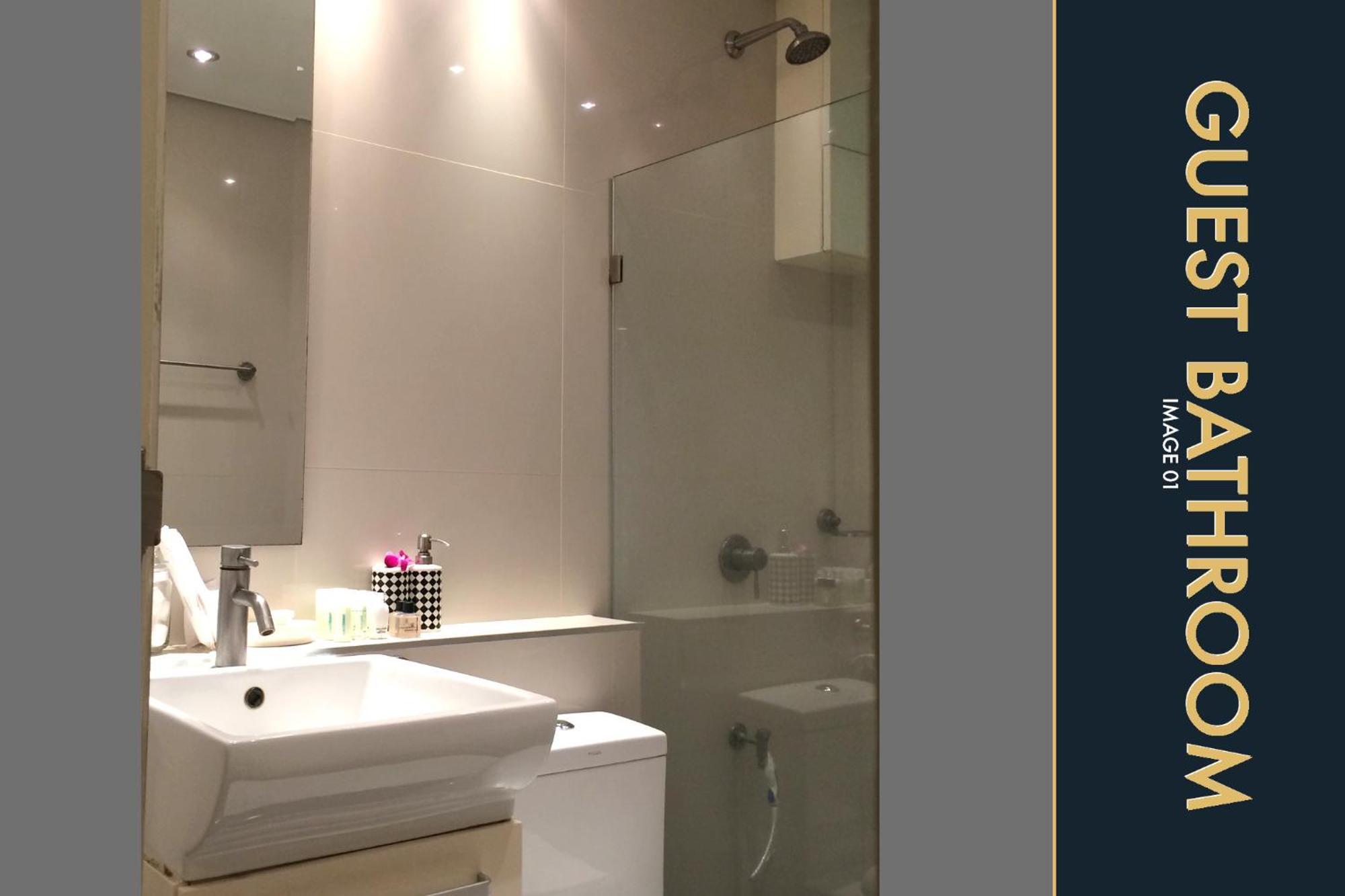 3 Bedroom Amazing With Private Rooftop Pool *