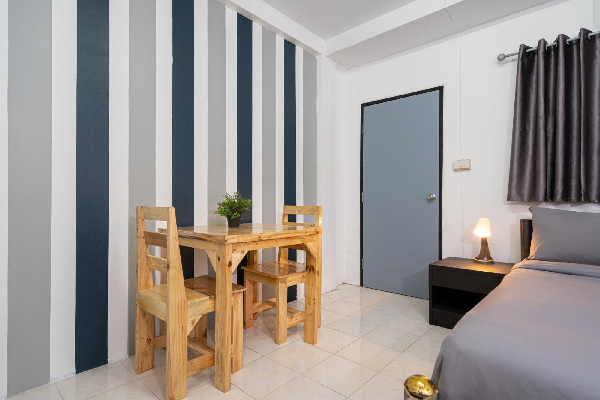Black Pantera Hostel