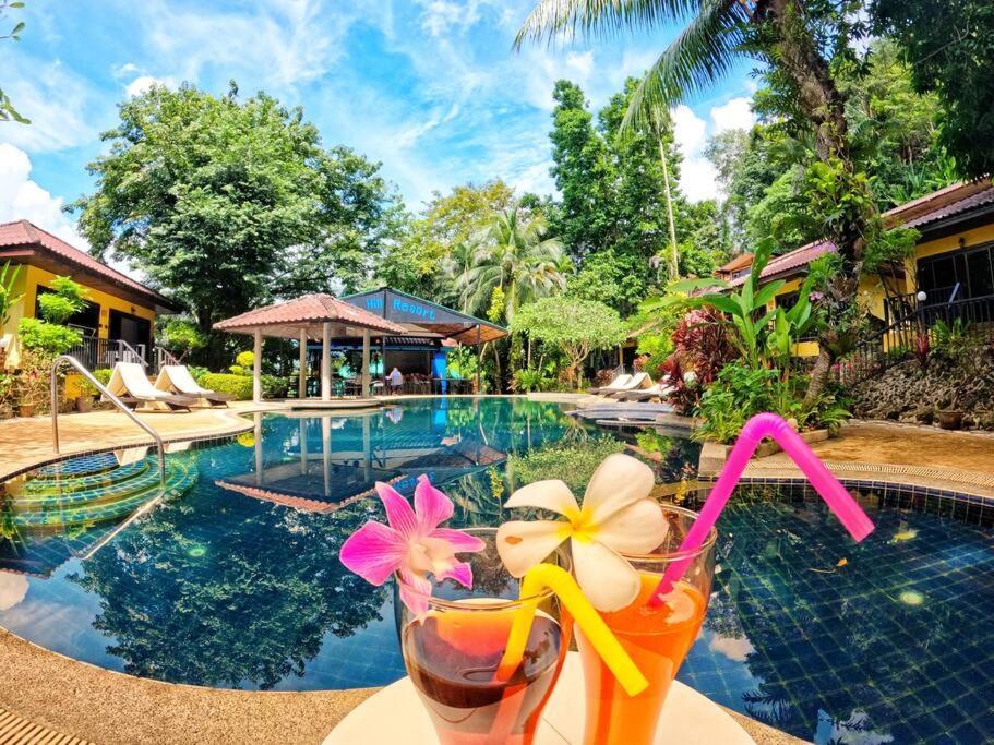 Homestay Charming Pool Twin