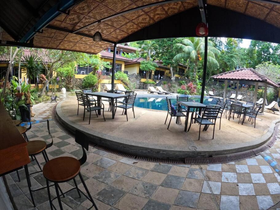 Homestay Charming Pool Twin *