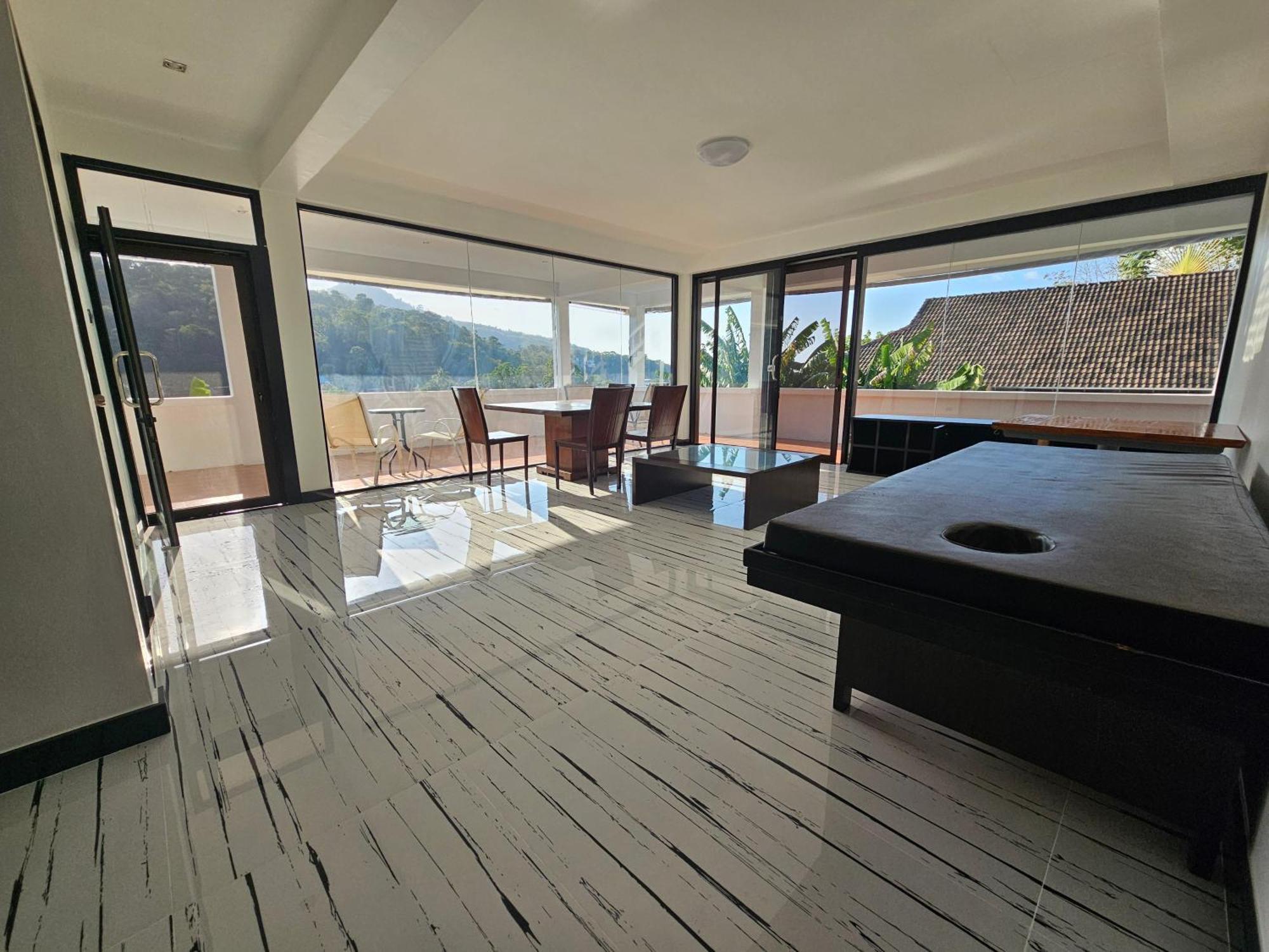 Villa Castle Phuket Kamala Beach