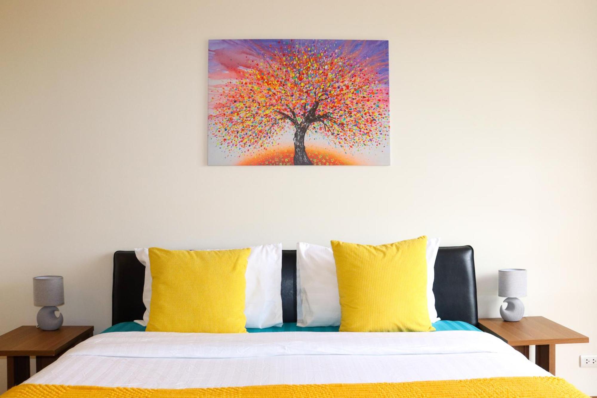 Lovely Townhouse In Laguna Park Villa *