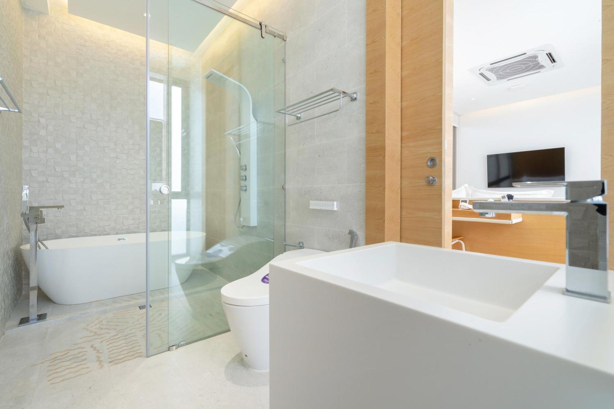 Aesthetic 3 Storey A23, Private Pool, Close To Ma Doo Bua Cafe And Laguna Villa