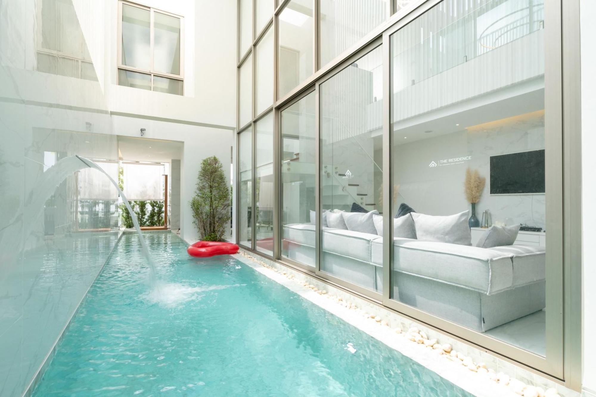 Villa Aesthetic 3 Storey A23, Private Pool, Close To Ma Doo Bua Cafe And Laguna Ban Pak Lak