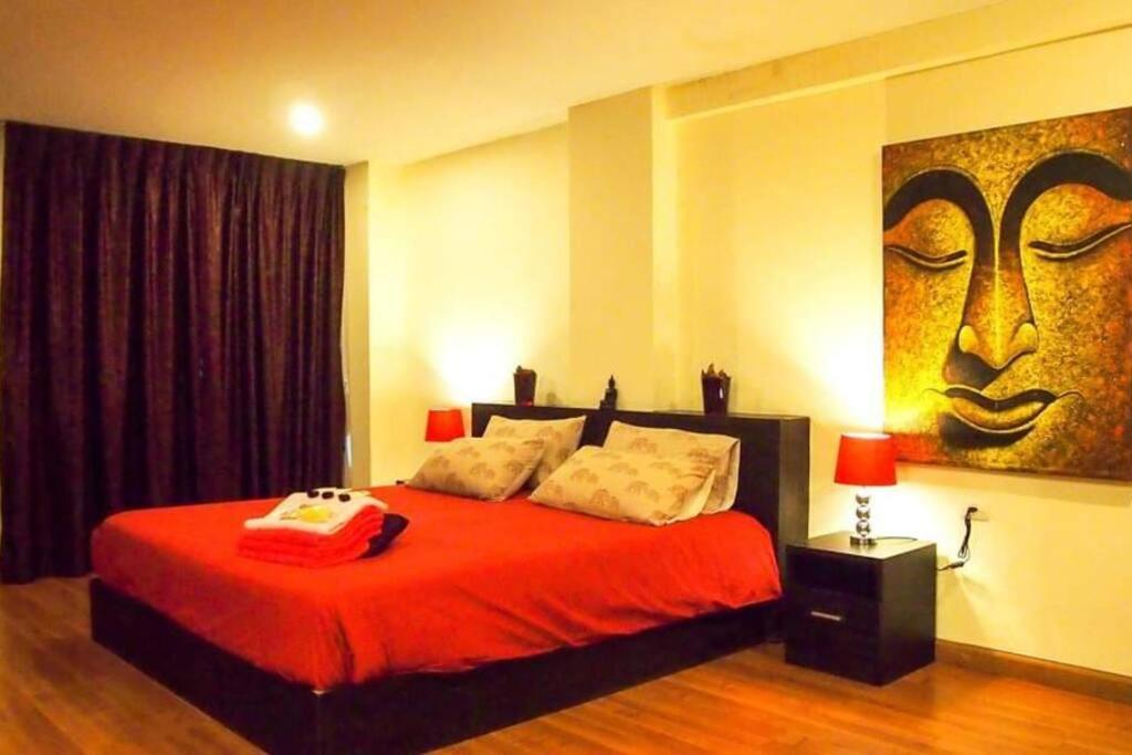 2 Bedroom Apartment, Location,