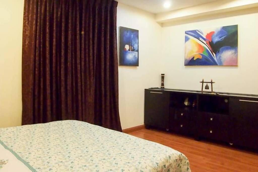 Apartment 2 Bedroom Apartment, Location, *