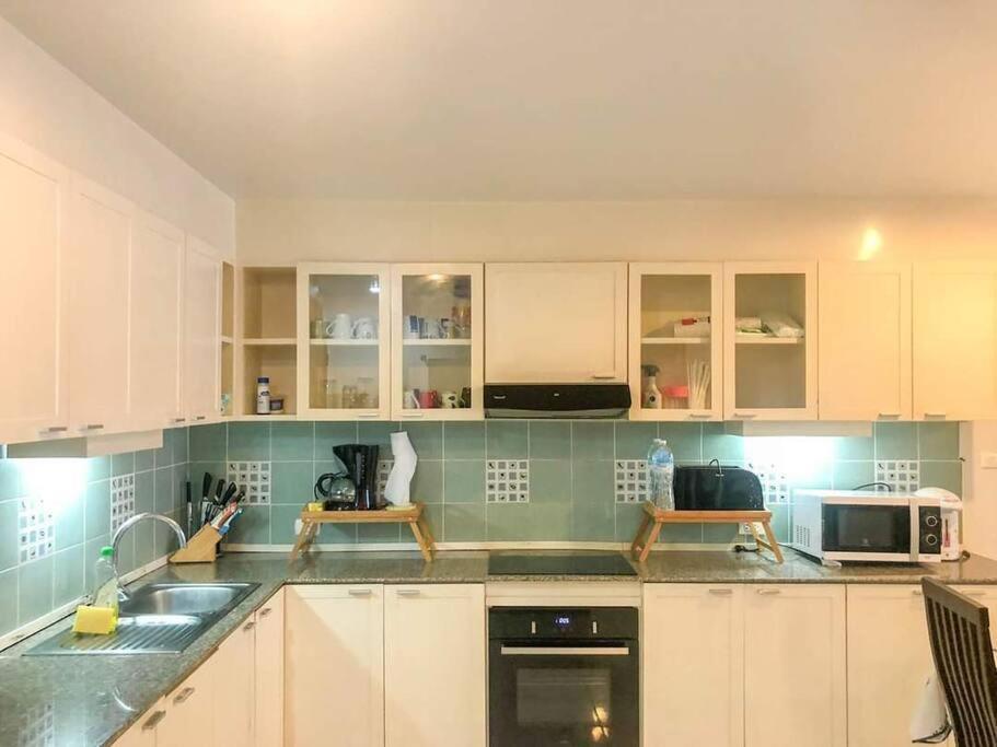 2 Bedroom Apartment, Location, Patong
