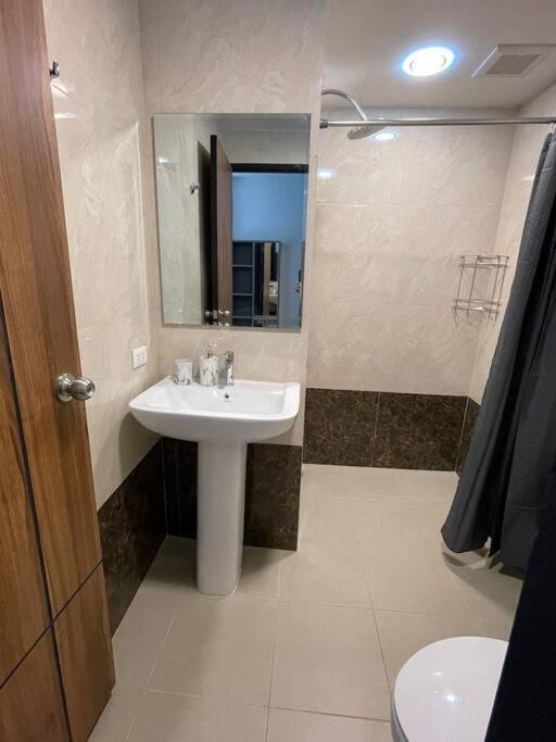 Apartment New Near The - 202 Rawai