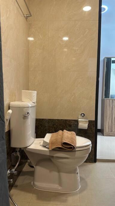 New Near The - 202 Rawai Apartment