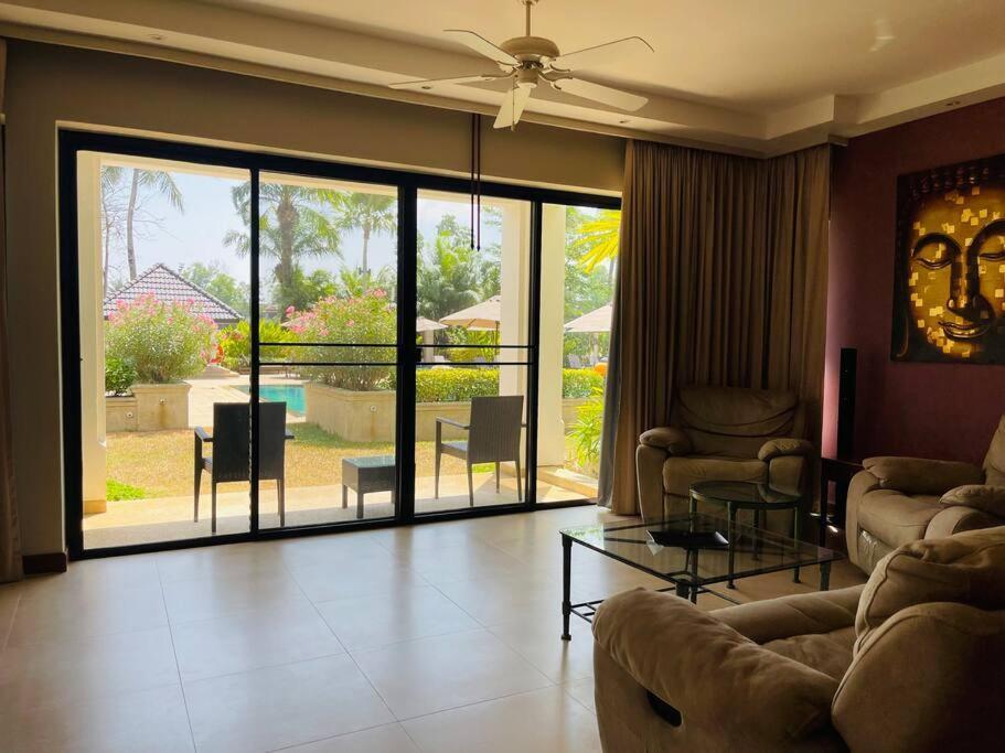 Alamanda 2bdr In Laguna Bangtao