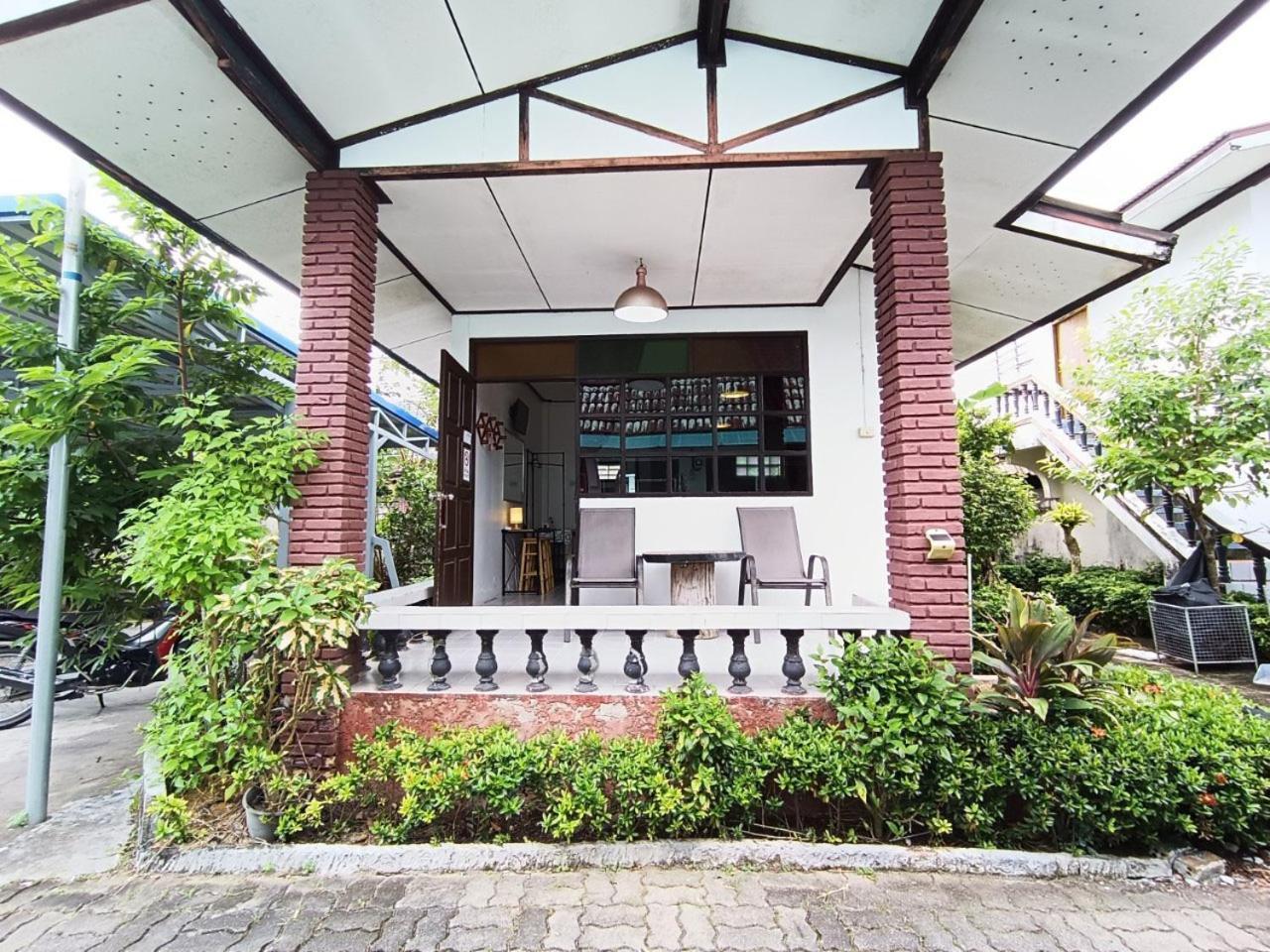 Hotel The Naiyanghouse 2*