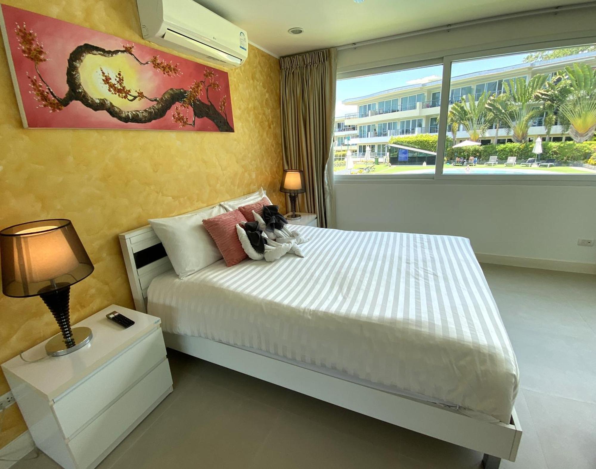 Apartment Woodbridge At Karon Butterfly Ban Karon