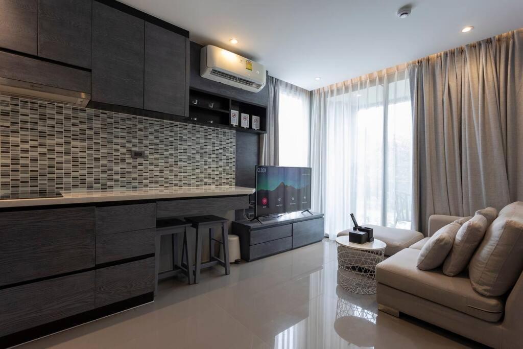 Executive Gate, Kamala, C61 Apartment *