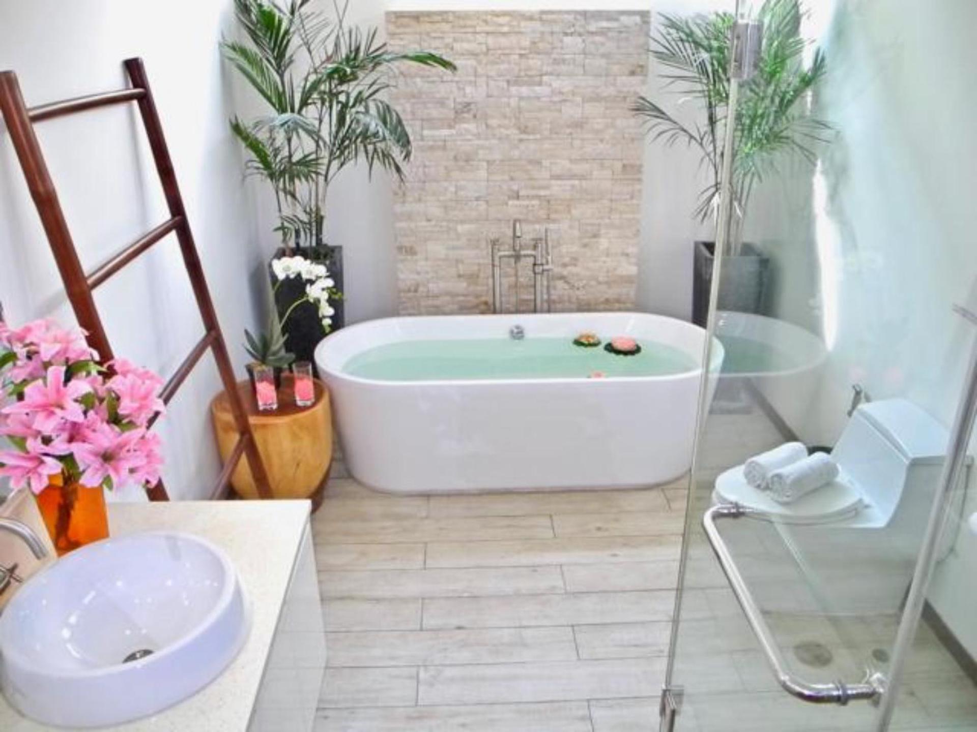 Villa Private Pool -3 Bedrooms *
