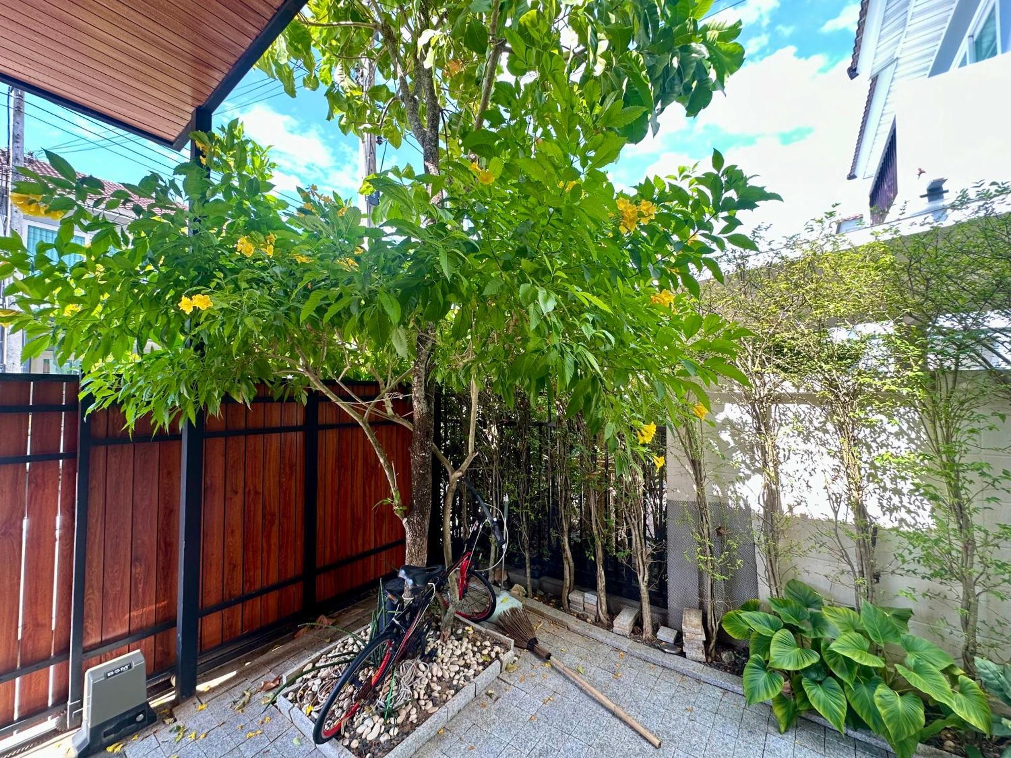 Holiday home บ้านสงบใจกลางเมืองภูเก็ต Phuket