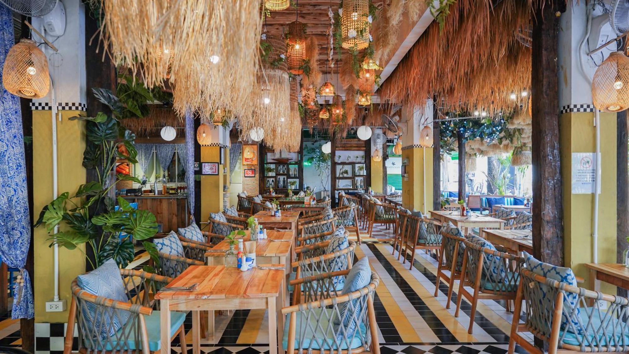 Sugar Marina - Fashion - - Sha Extra Hotel
