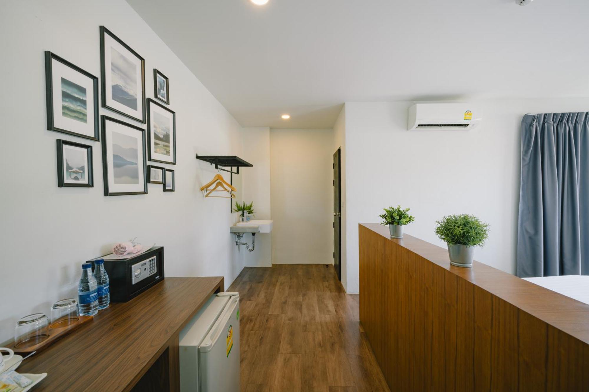 Hotel The Arbern X Bistro - Sha Extra Phuket