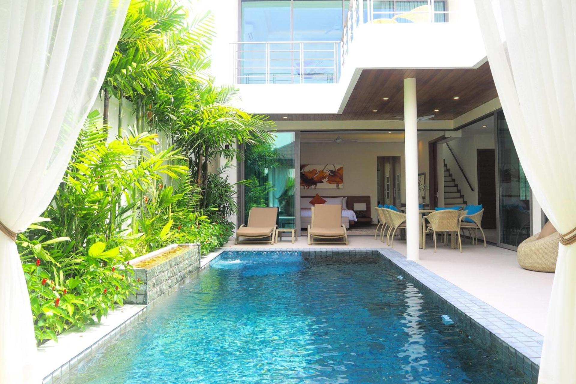 Villa 4 Bedrooms Private Pool Near *