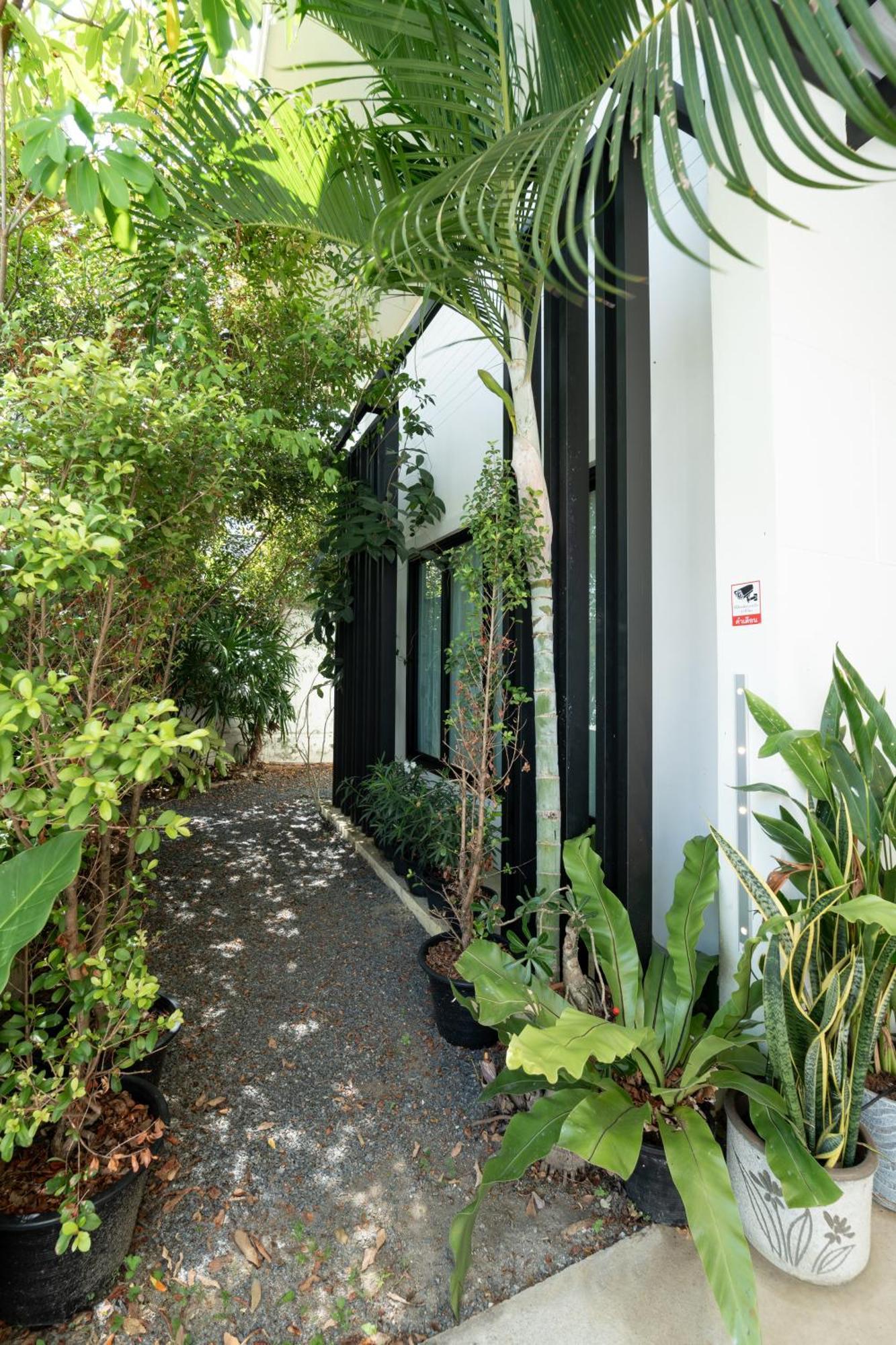 Baan Promphan Premium *