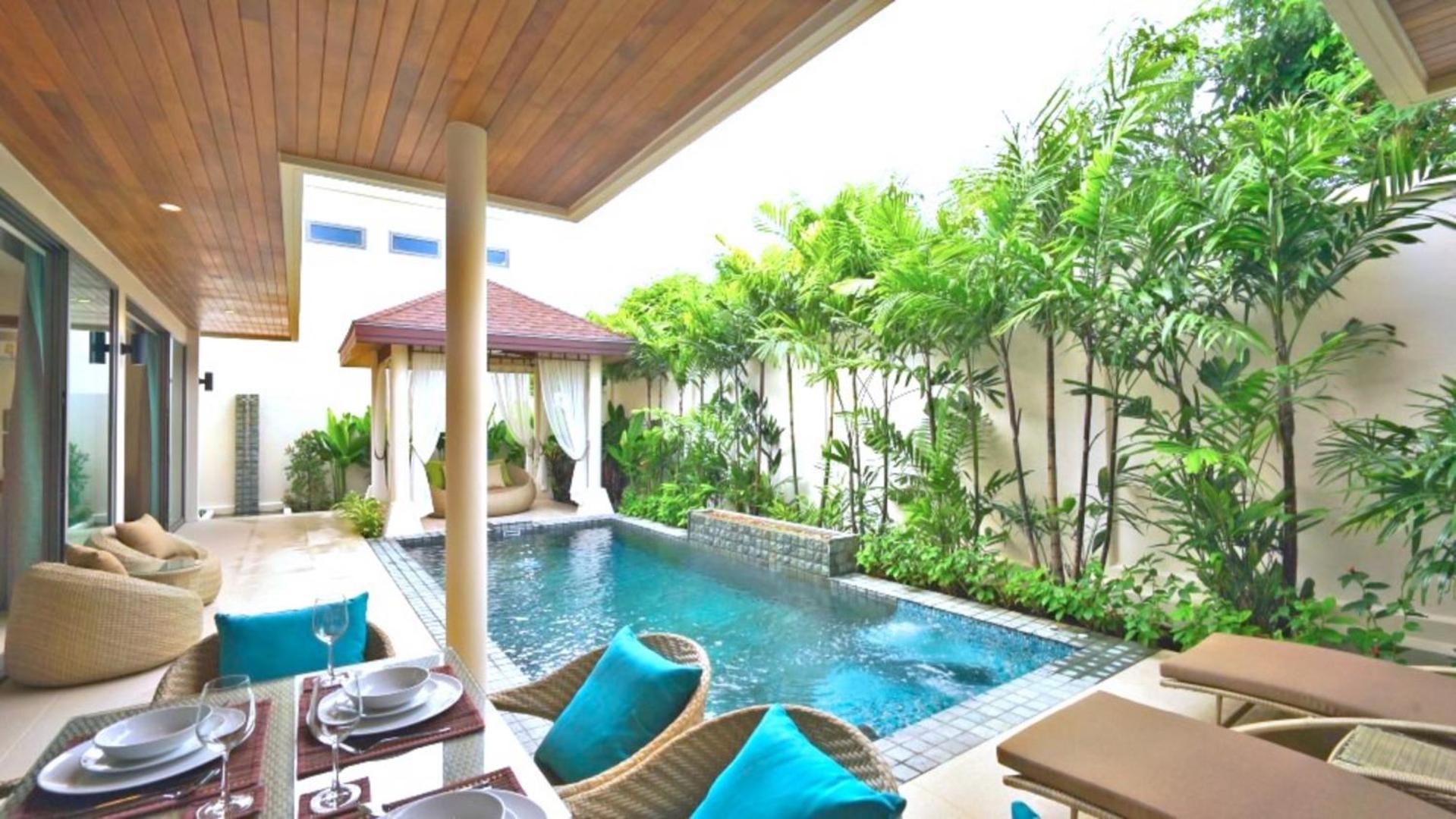 Villa 4 Bedrooms Private Pool Near *