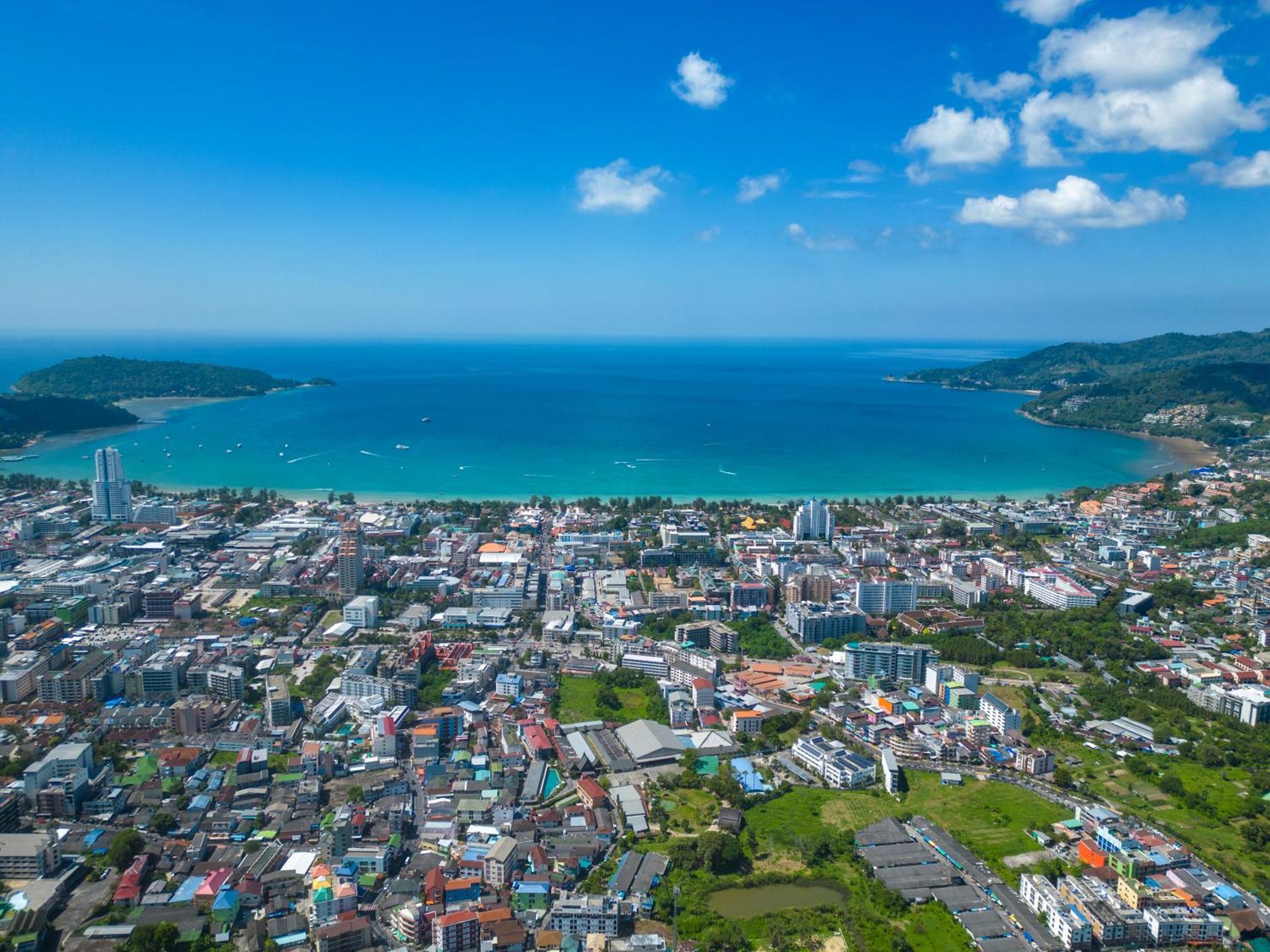 私人泳池 芭东海景 绝美落日 四卧别墅 * Patong