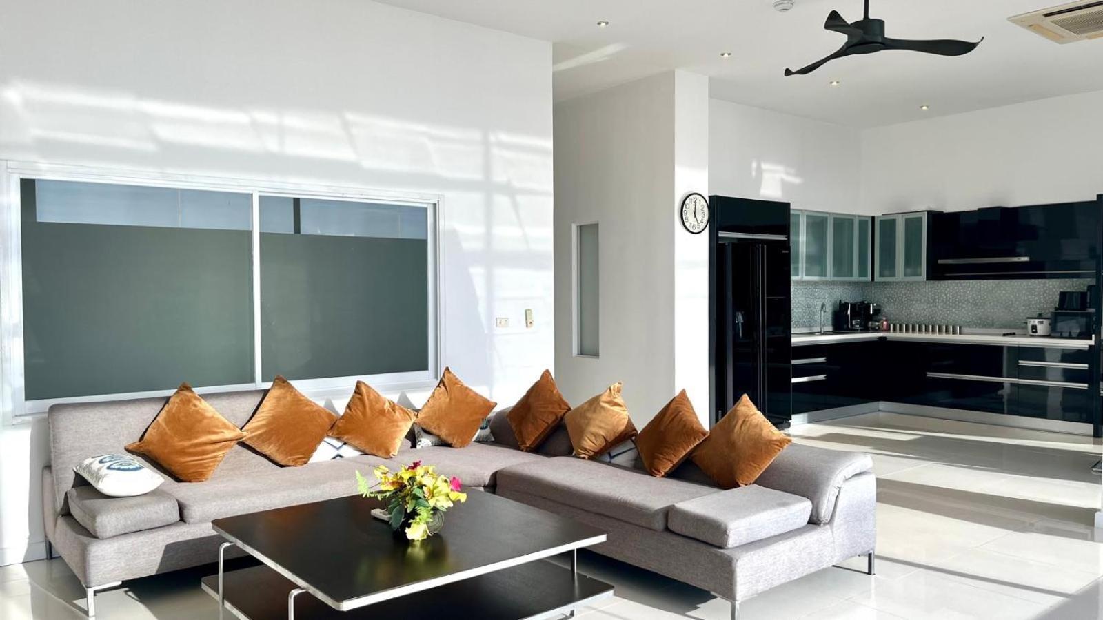 A2-stunning Seaview 4brs3baths Duplex Karon Apartment