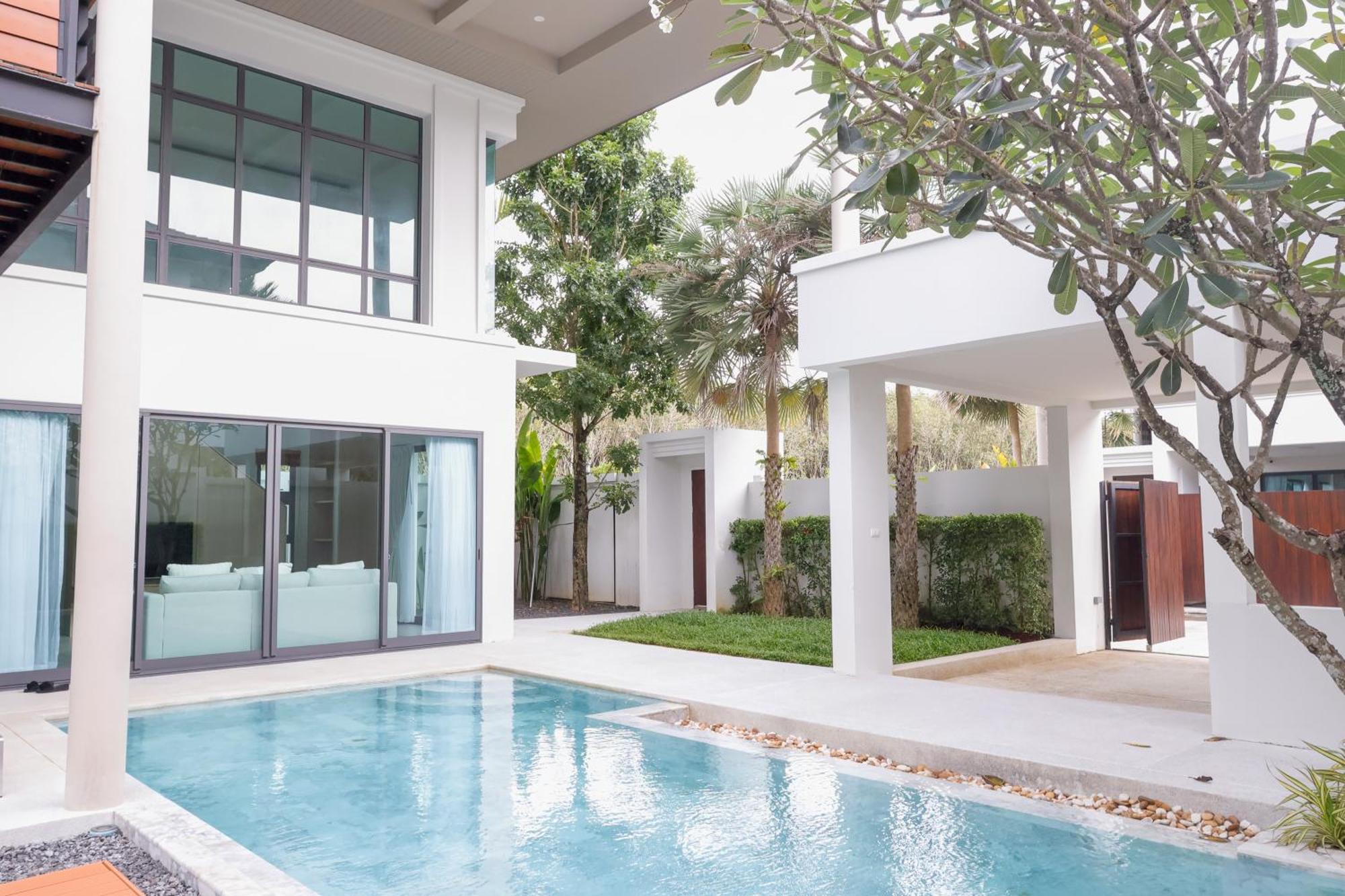 Bangtao Modern Luxury 3-bd Near Laguna Park Vila *