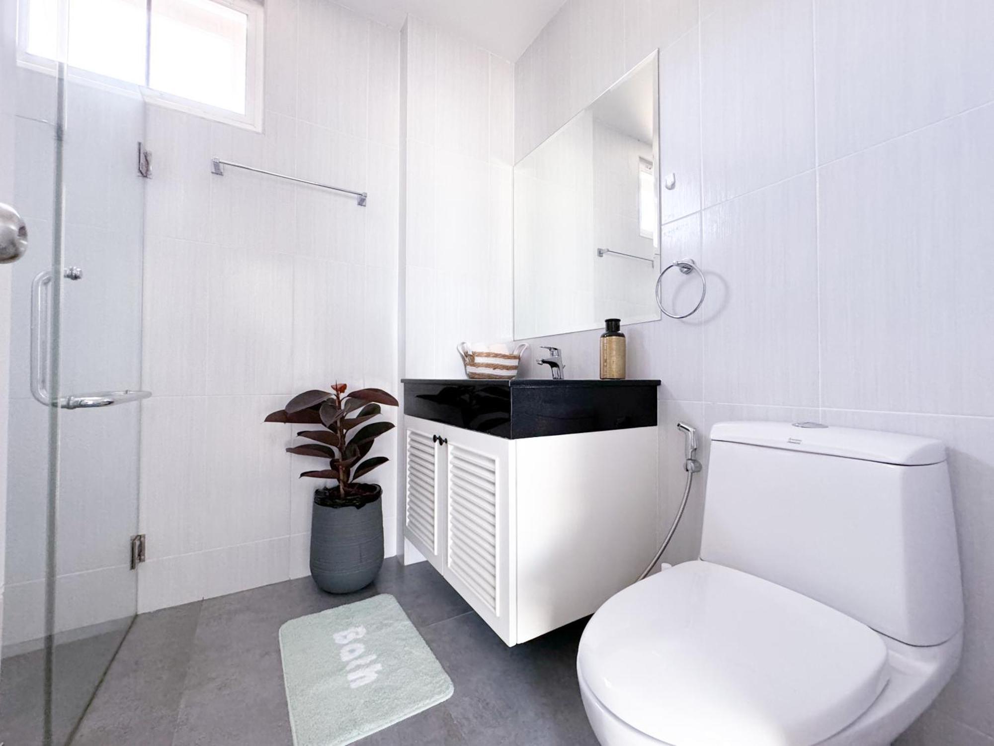 White Castle Villa Cape Panwa