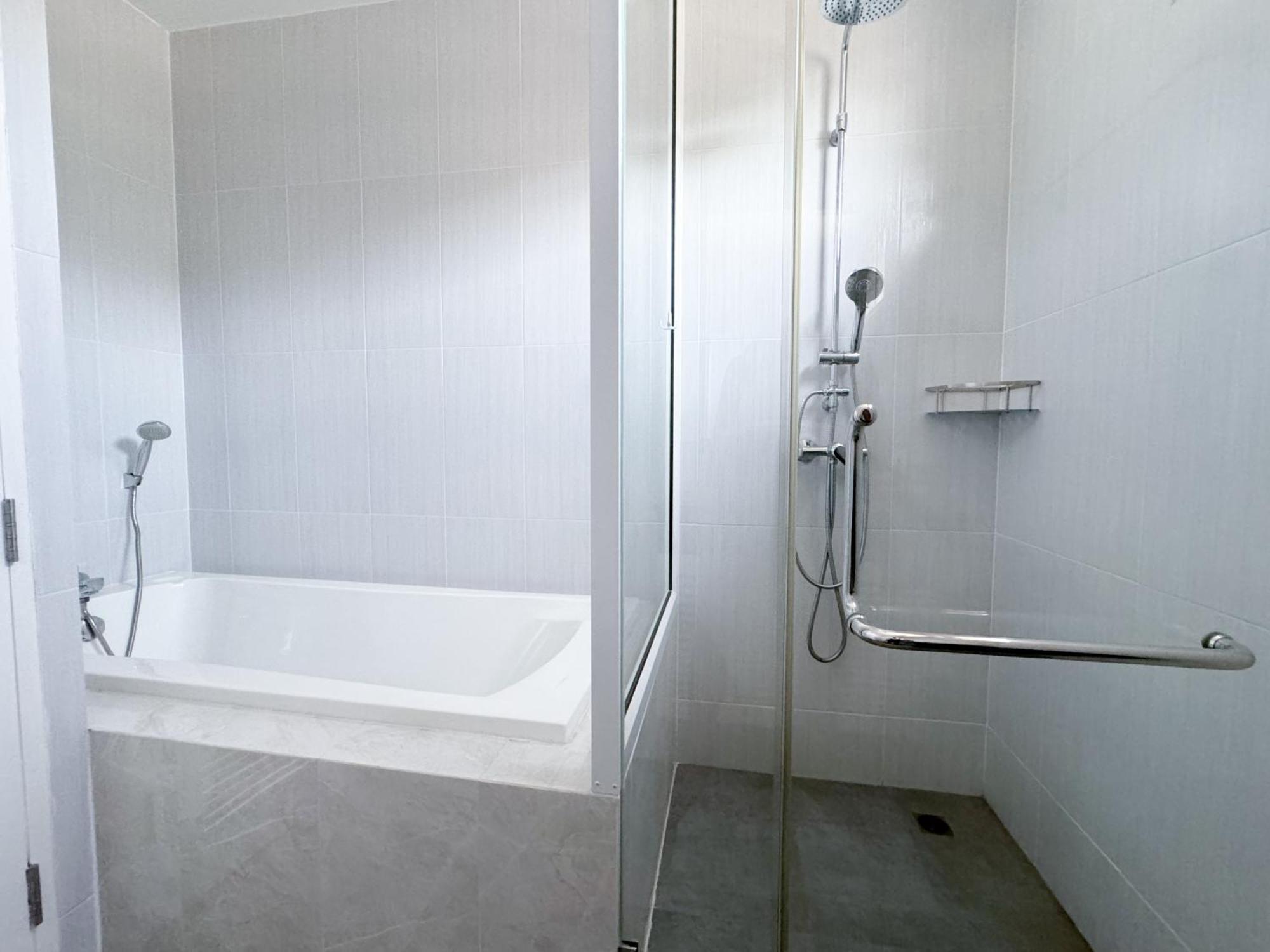 White Castle Villa Cape Panwa