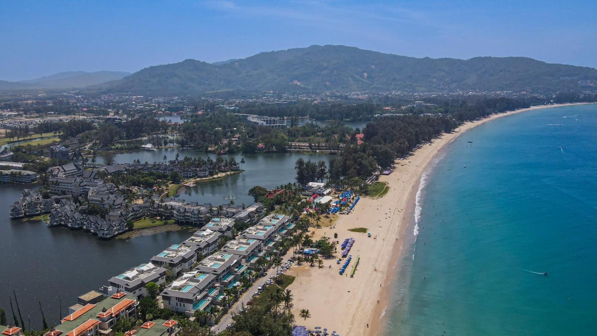 Beachfront Residences - Stunning Sea And View *