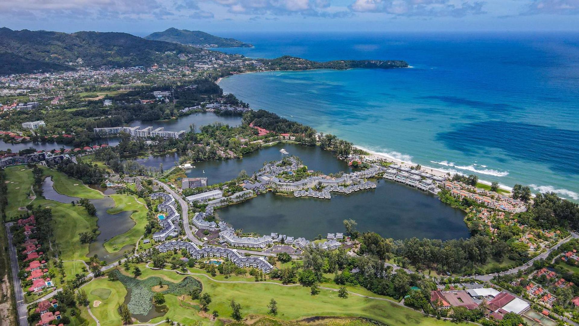 Apartment Beachfront Residences - Stunning Sea And View