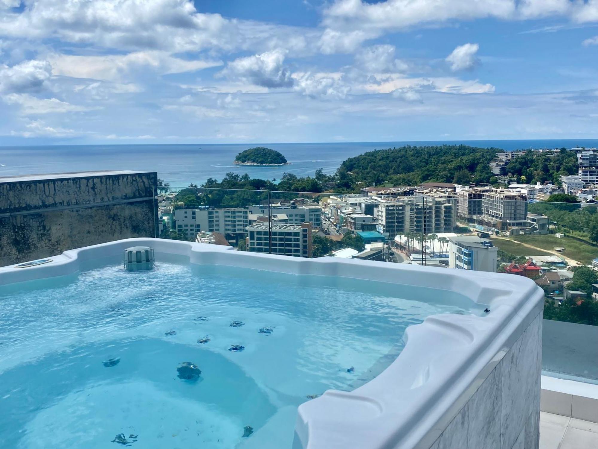 The View Luxury Karon Apartment