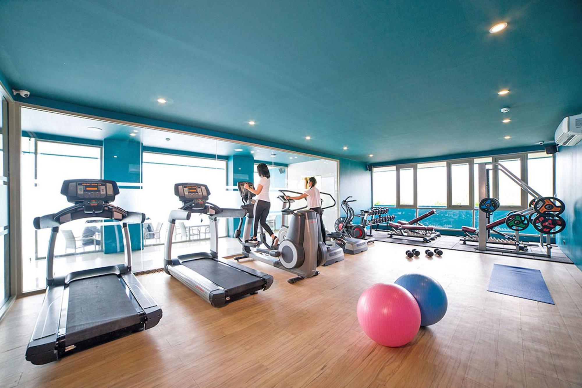 Sea View 2br Oceana C35, Just 5 Min Walk To * Kamala Beach