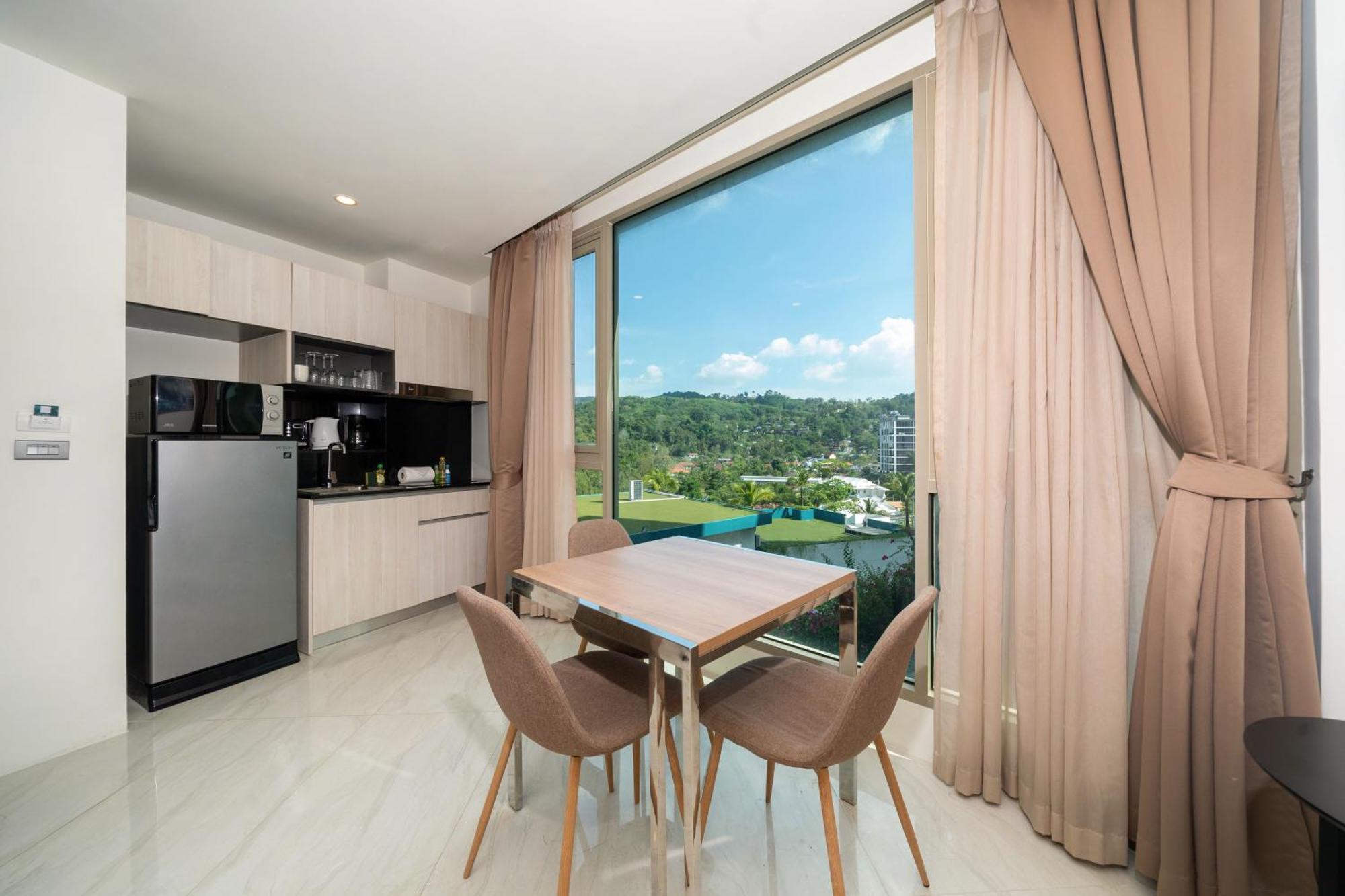 Apartment Lovely Kamala Ocean View Apartment C36, Just 5 Min Walk To The Beach