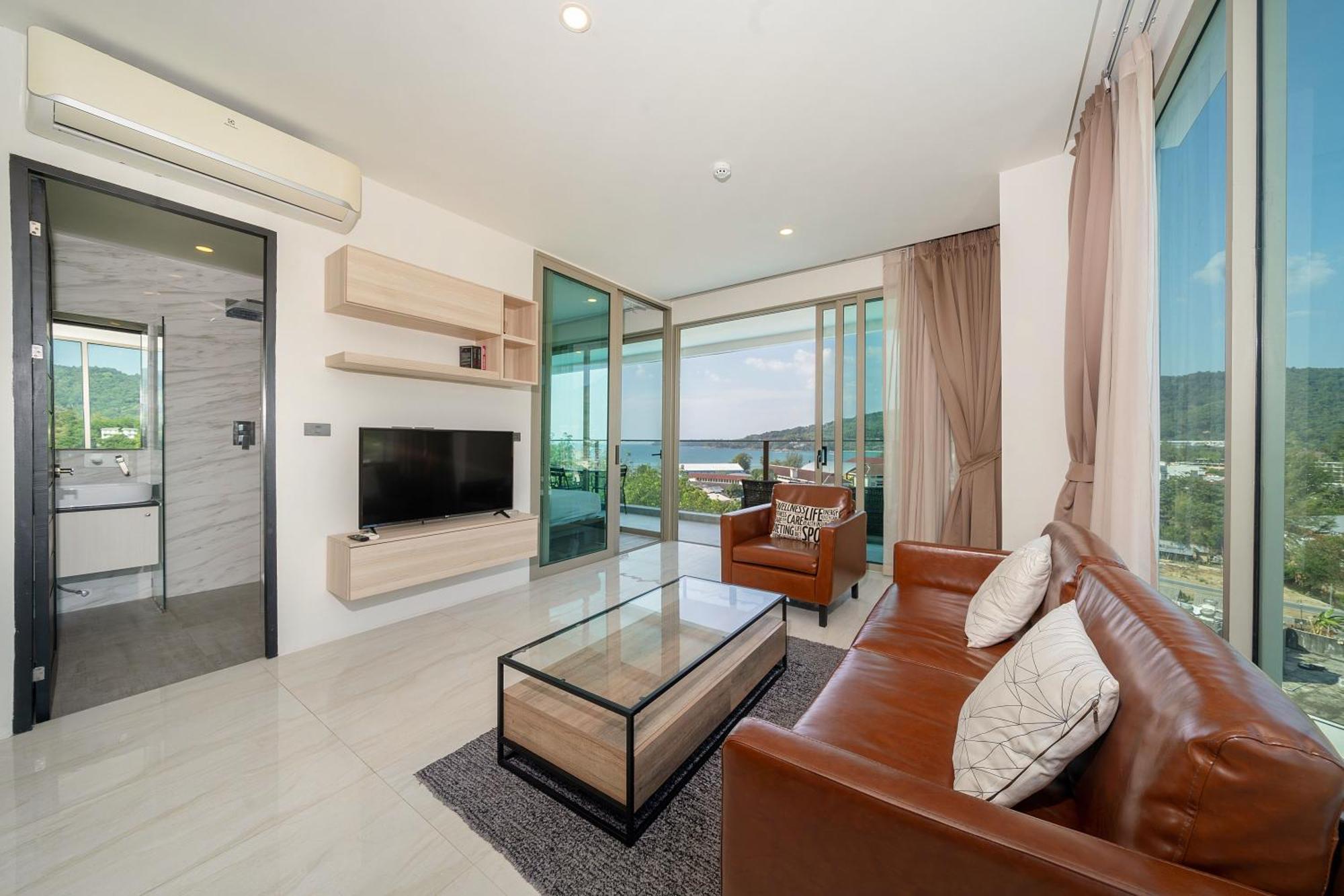 Sea View 2br Oceana C35, Just 5 Min Walk To *