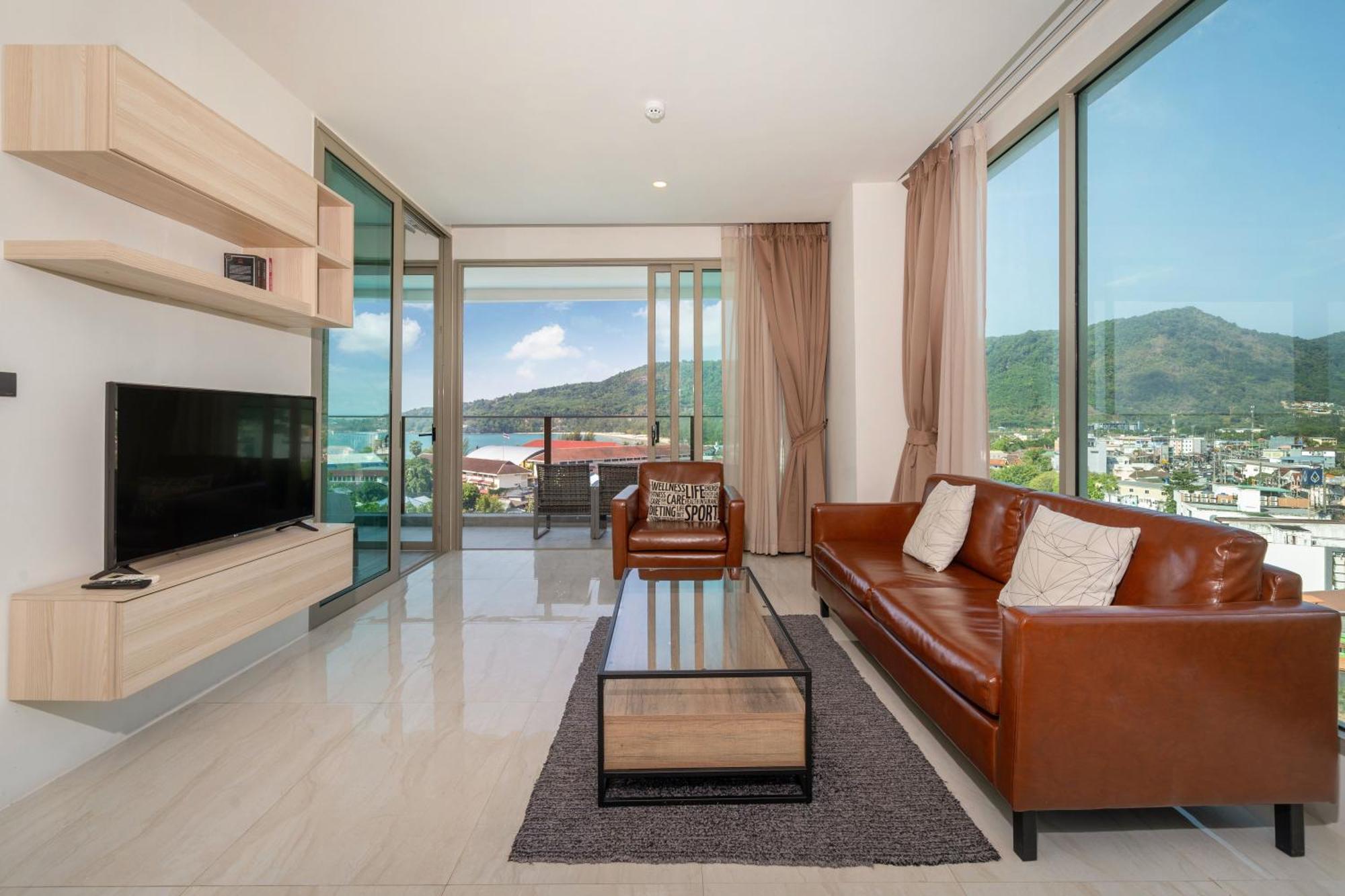 Apartment Sea View 2br Oceana C35, Just 5 Min Walk To *