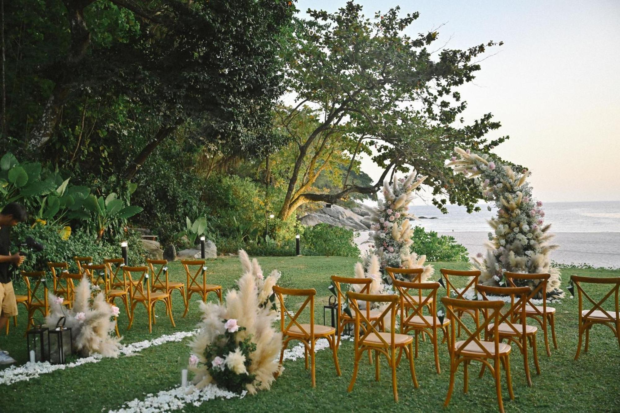 Resort Le Meridien Phuket - Sha Extra