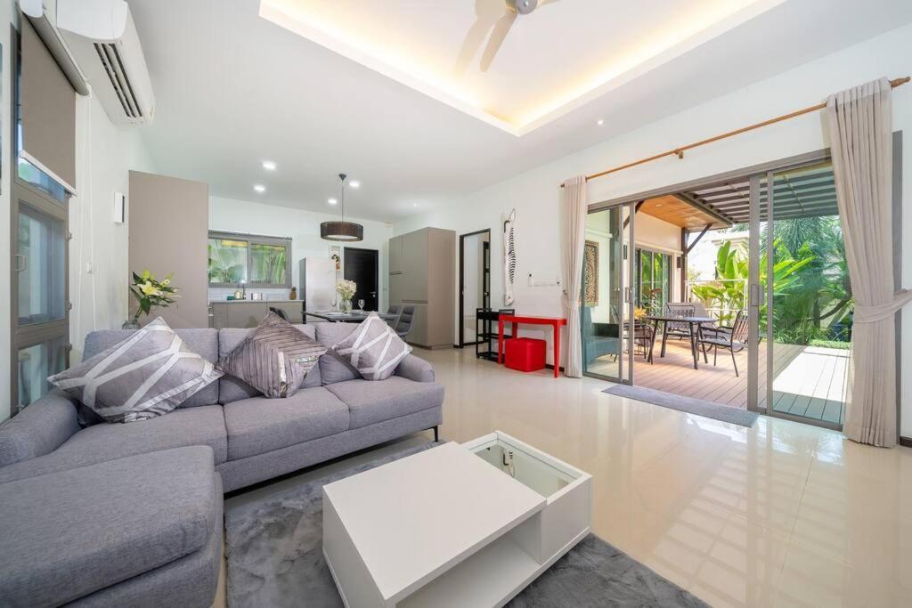 Villa 3 Bedrooms Private With Garden Rawai