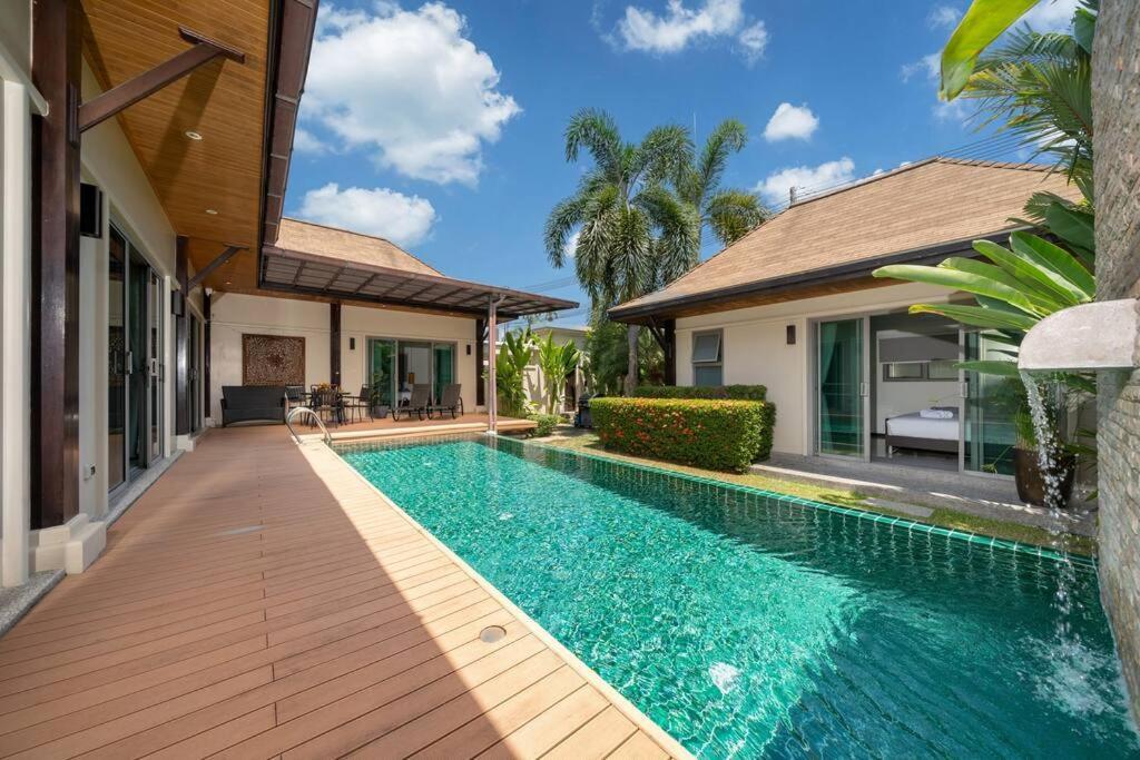 Villa 3 Bedrooms Private With Garden Rawai *