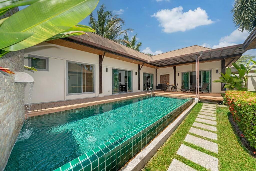 3 Bedrooms Private With Garden Rawai