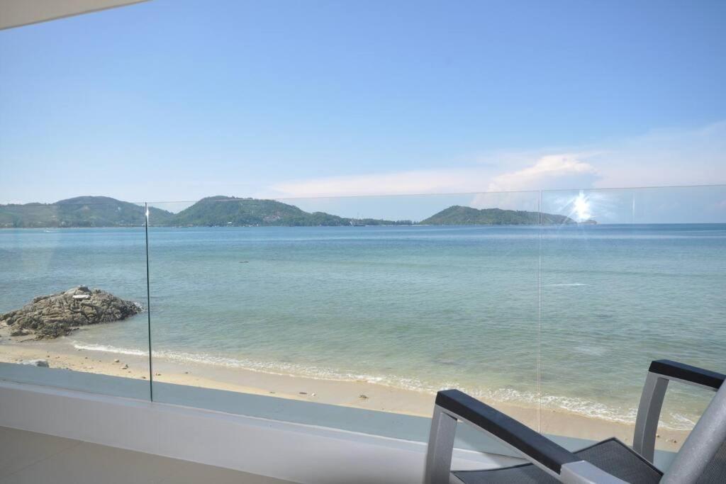 19 - Beachfront Haven Holiday home