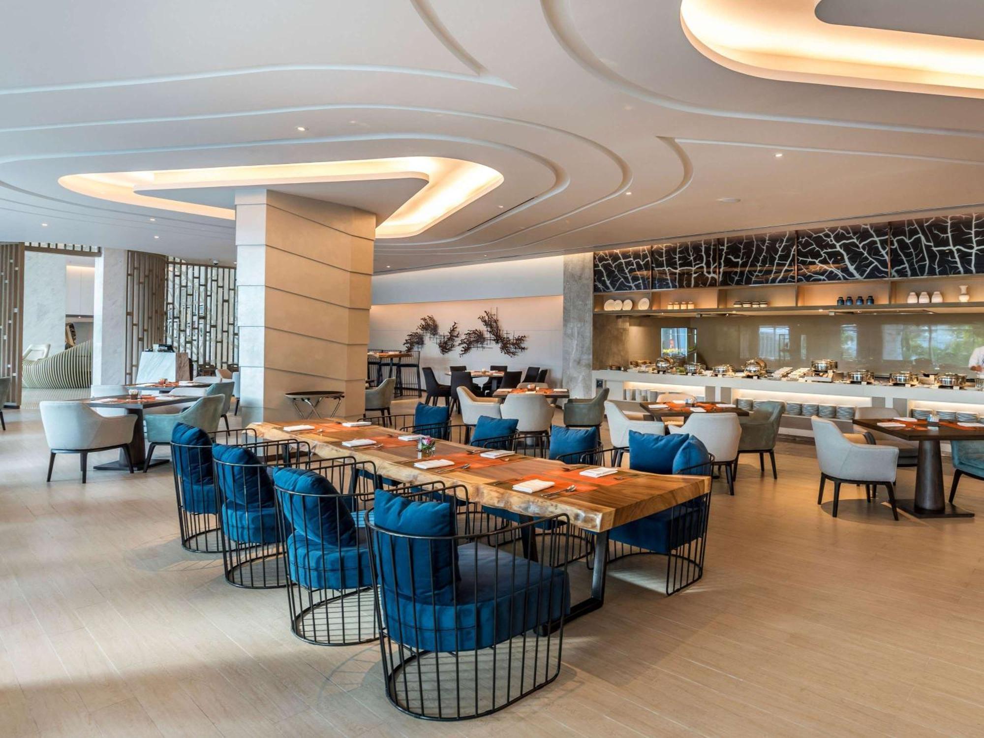 Hotel Novotel Phokeethra