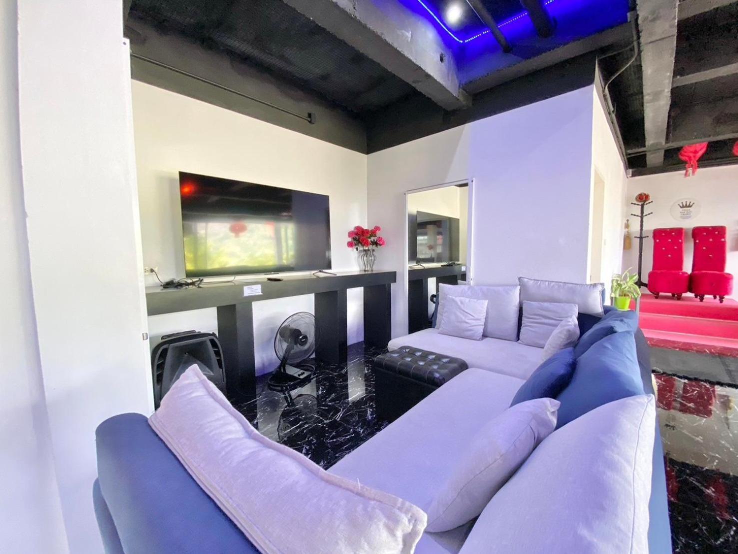 Villa -villa Nap Dau Crown - 8 Bedroom Private Pool - Phuket Chalong