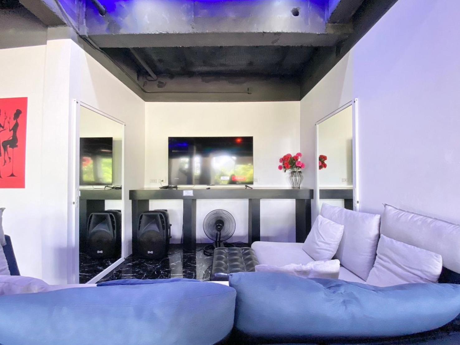 Villa -villa Nap Dau Crown - 8 Bedroom Private Pool - Phuket