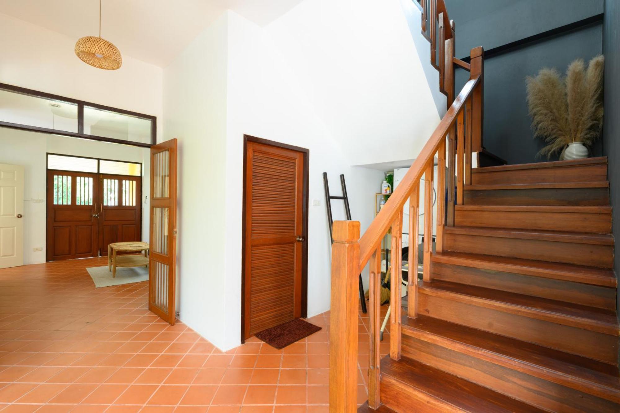The Orange Near 海灘附近的家庭別墅 Villa Kamala Beach