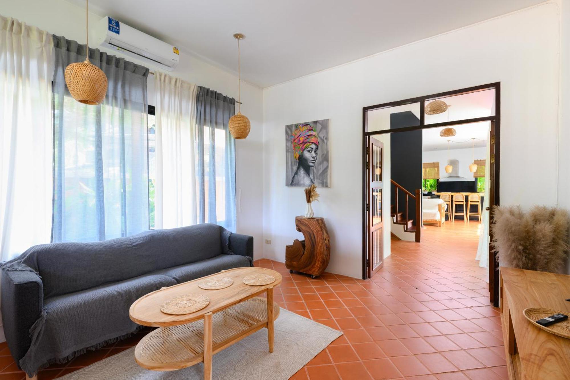 Villa The Orange Near 海灘附近的家庭別墅