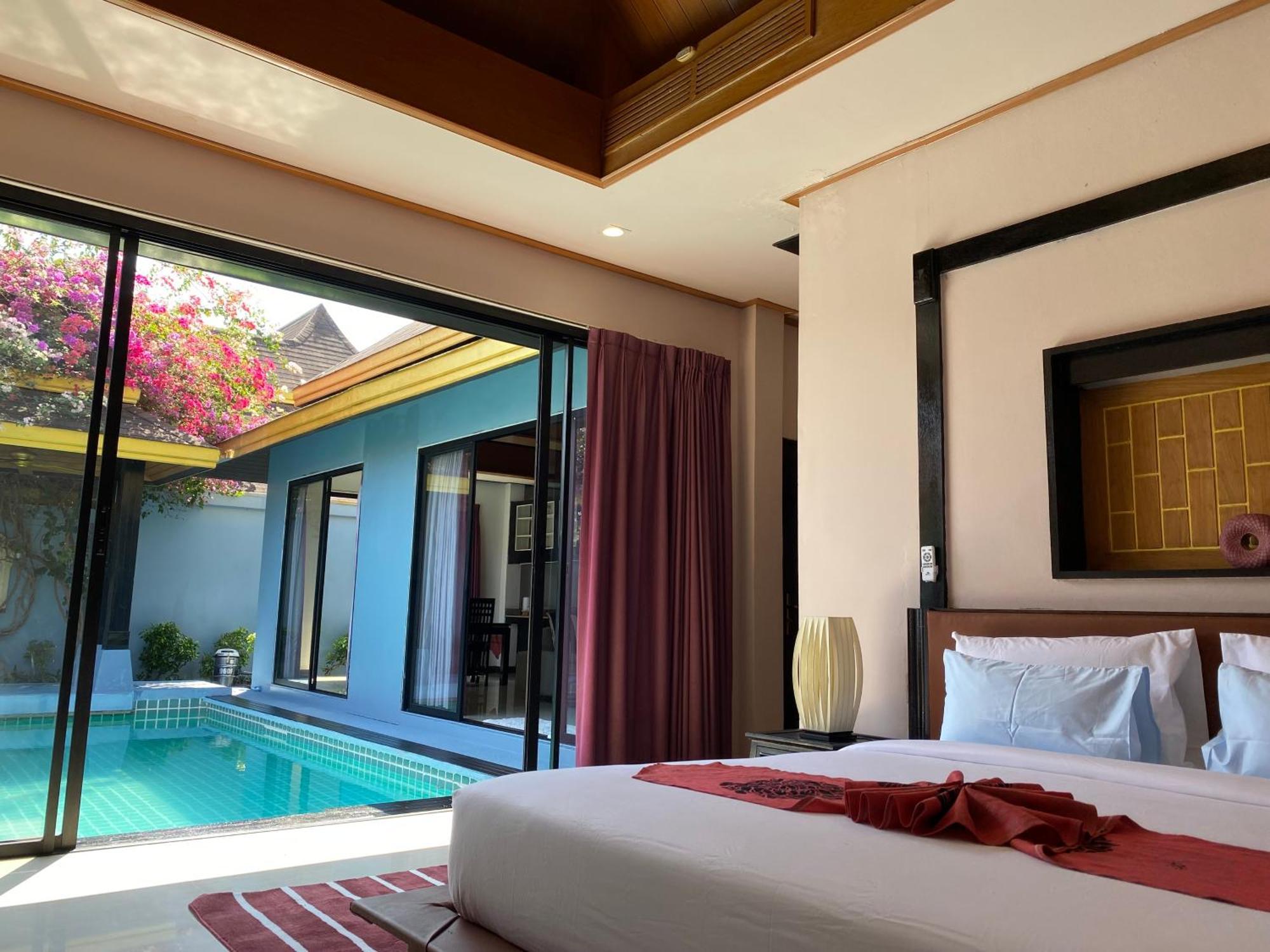 Lris Villa