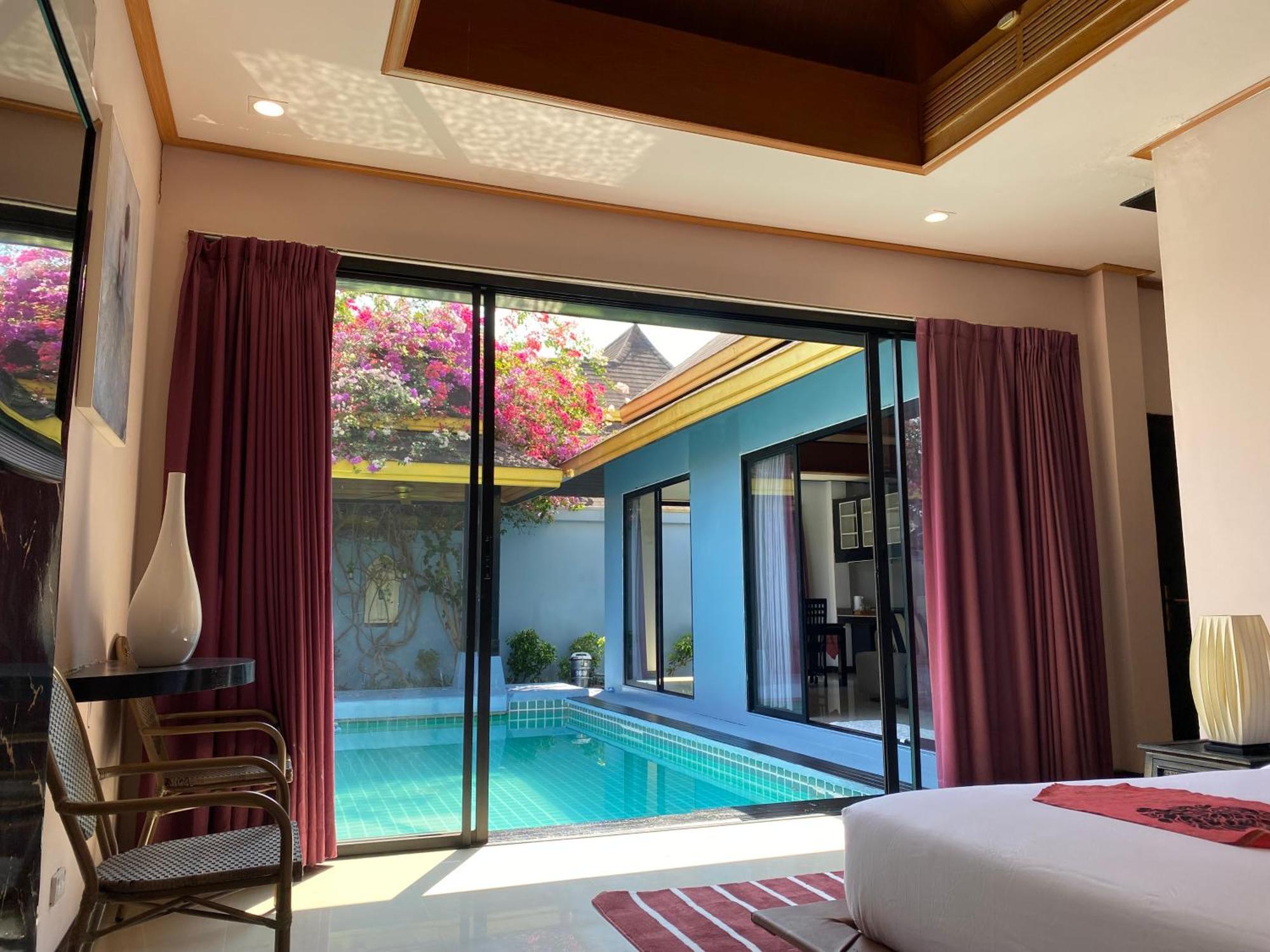 Lris Phuket