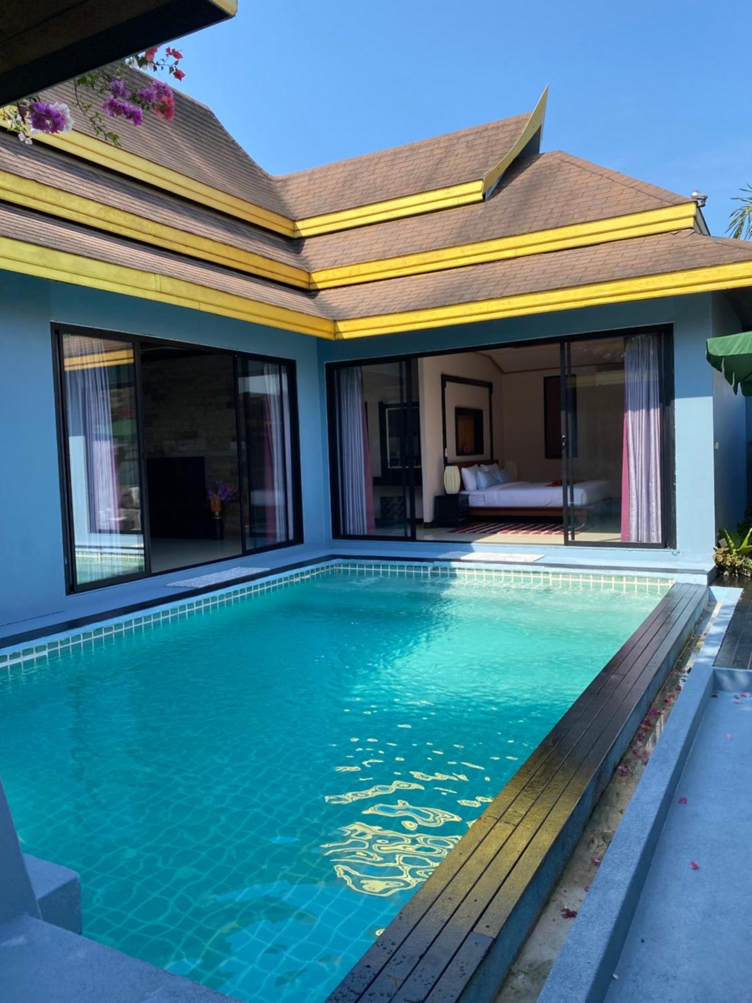 Lris Villa